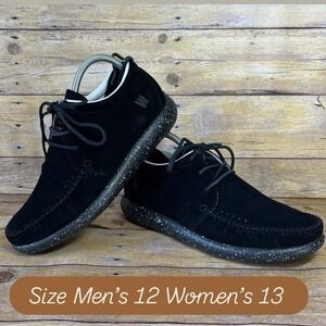 World Boots Hemera Black Suede Moccasin Shoes Mens 12 Womens 13 Speckled Sole